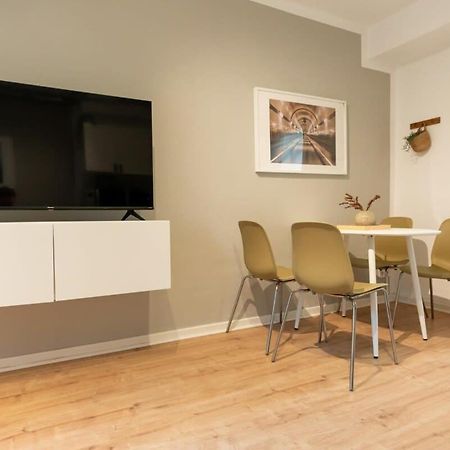 Hamburg City Apartment For 4 Экстерьер фото