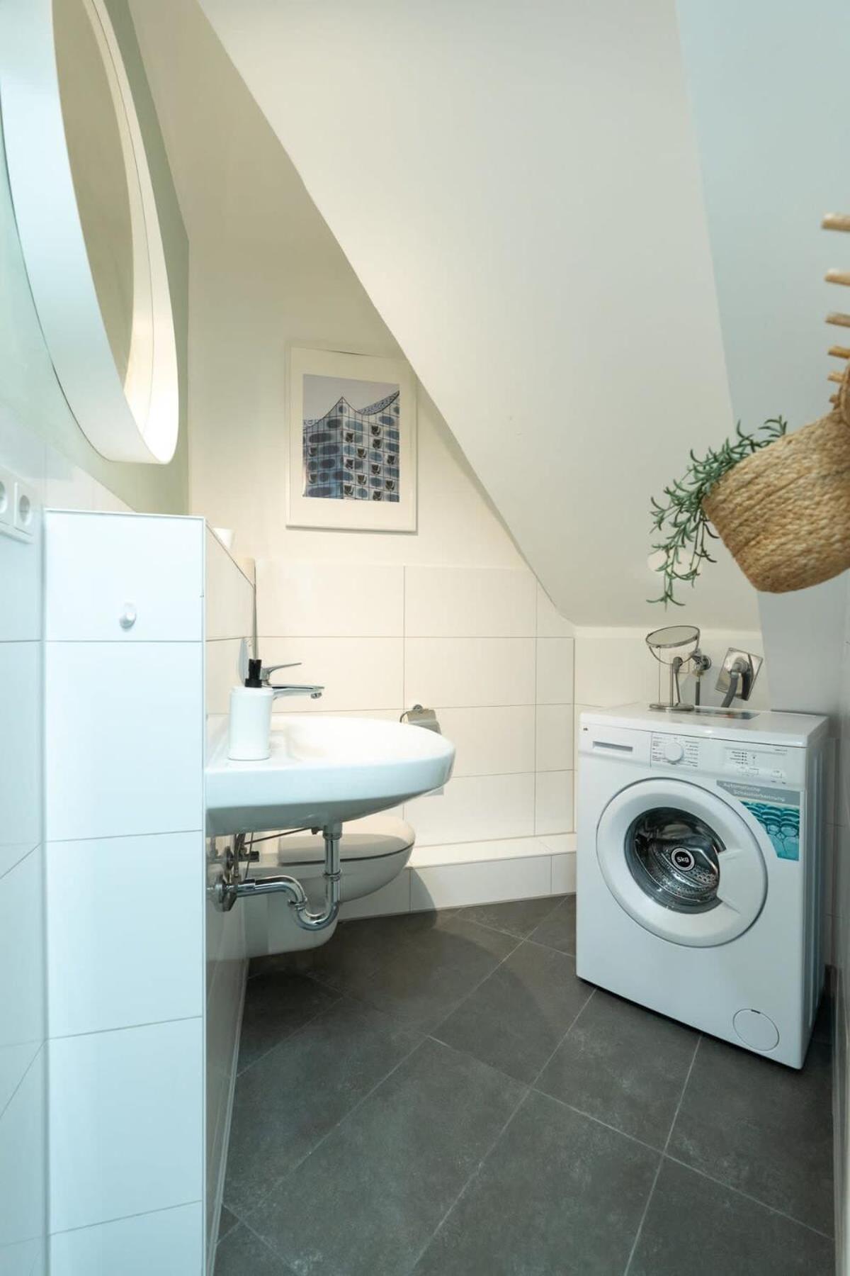 Hamburg City Apartment For 4 Экстерьер фото